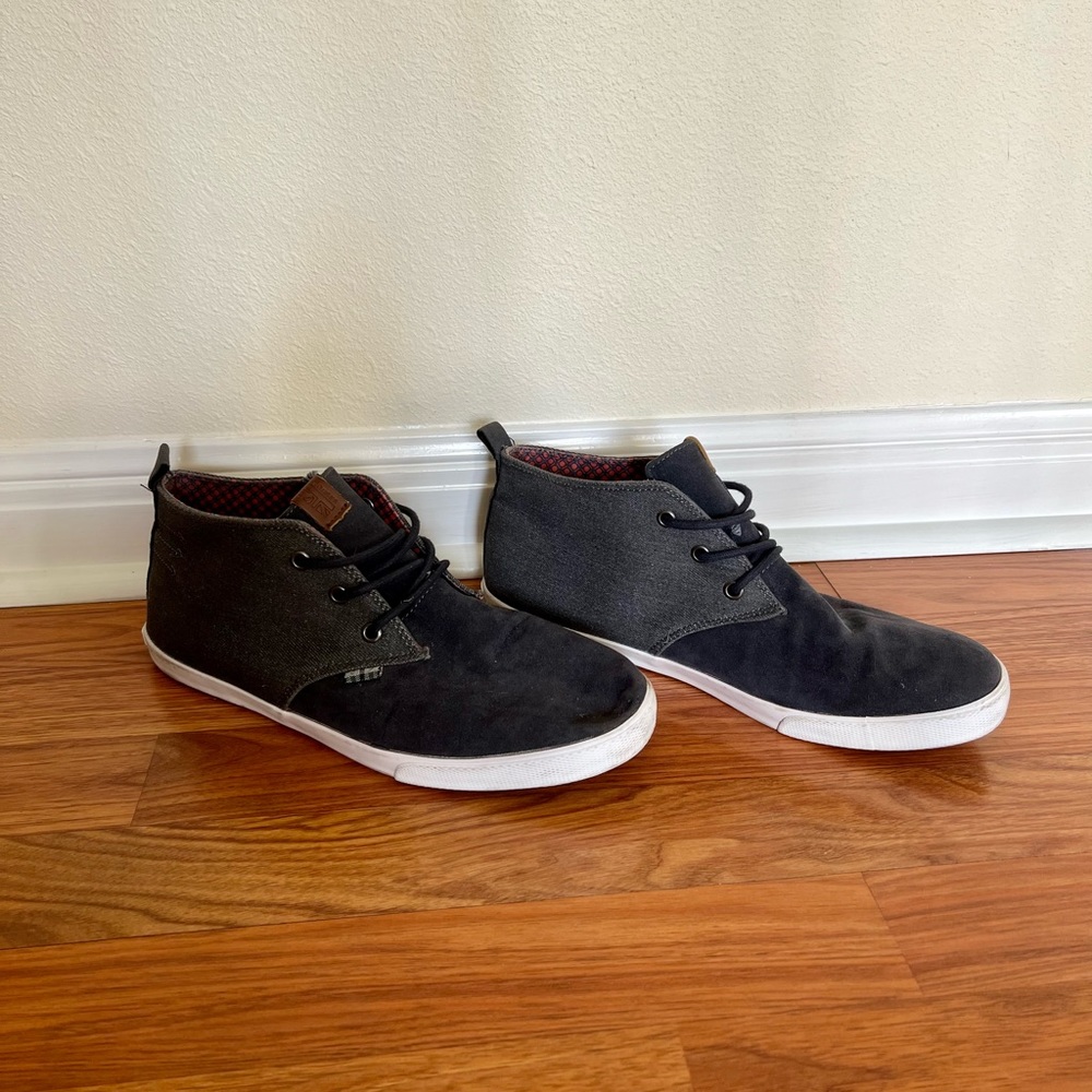 Mens 9.5 Ben Sherman sneaker/bootie style shoe